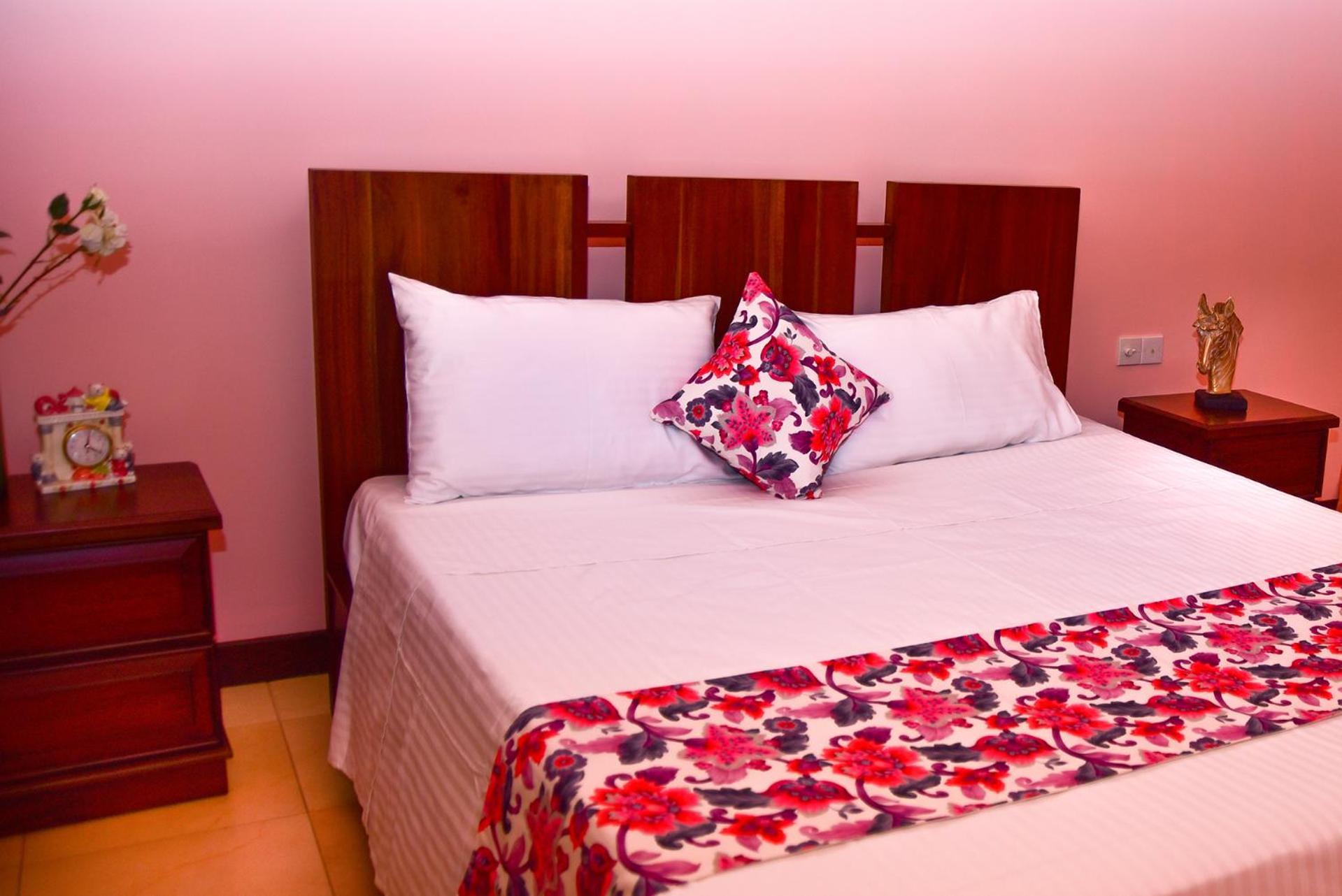 Bigcity Villa - Airport Transit Hotel Катунаяка Экстерьер фото