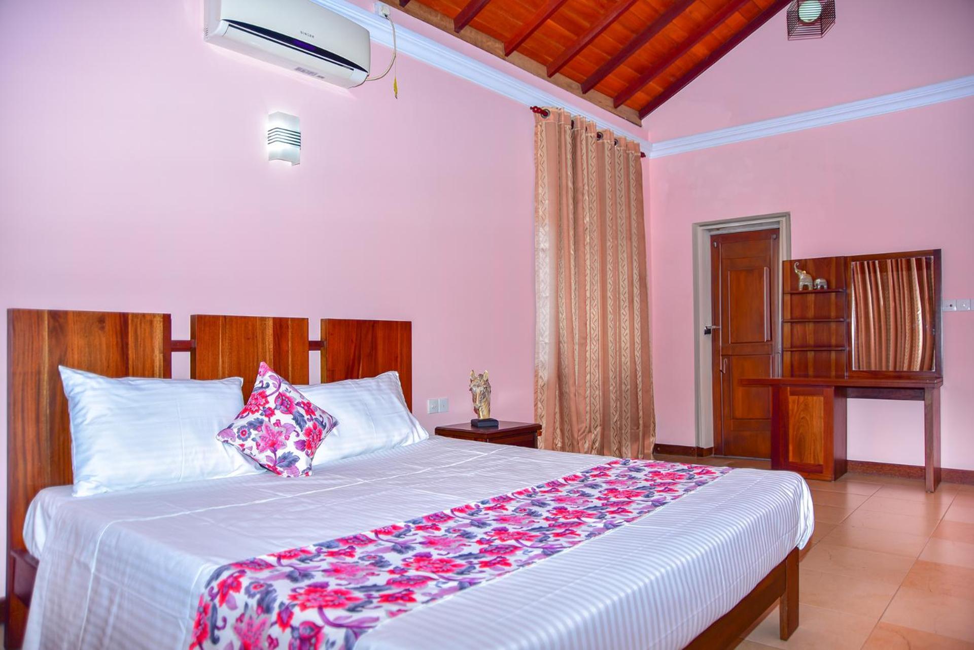 Bigcity Villa - Airport Transit Hotel Катунаяка Экстерьер фото